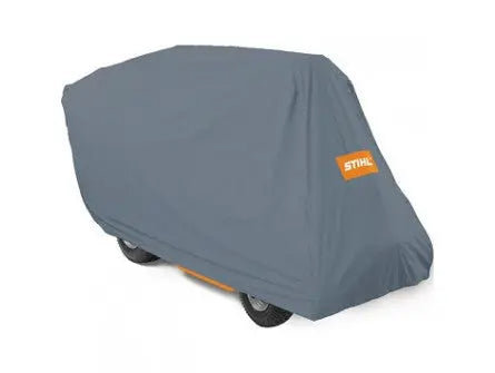 Bâche de protection pour tondeuse autoportée STIHL RT 4082 à RT 4112. Étanche, anti-UV et anti-poussière. Idéale pour l’hivernage et le stockage extérieur longue durée.