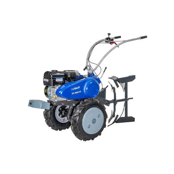 Motoculteur STAUB ST 4862 F2 : moteur Briggs 950, 208 cm³, largeur 60 à 90 cm, 6 fraises + kit labour inclus, roues 500x10, 3 vitesses, guidon réglable.