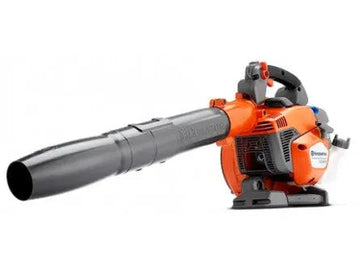 Souffleur thermique Husqvarna 525BX 25,4 cm³, 0,85 kW, démarrage facile Smart Start, technologie X-Torq, antivibration, tube ajustable. Puissant et performant pour un entretien efficace.
