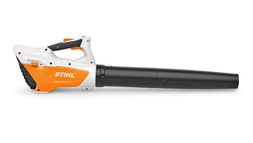 Souffleur à main STIHL BGA 45, 18V lithium, ultra-léger (2 kg), débit 420 m³/h. Silencieux, ergonomique et idéal pour entretenir votre jardin.
