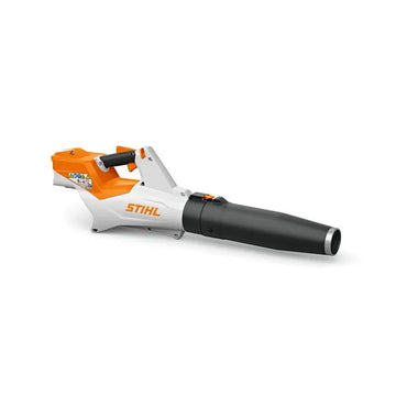 Souffleur STIHL BGA 60 compact 38V, débit 780 m³/h, 209 km/h. Léger (2,3 kg), puissant, silencieux. Idéal pour nettoyer feuilles et débris.