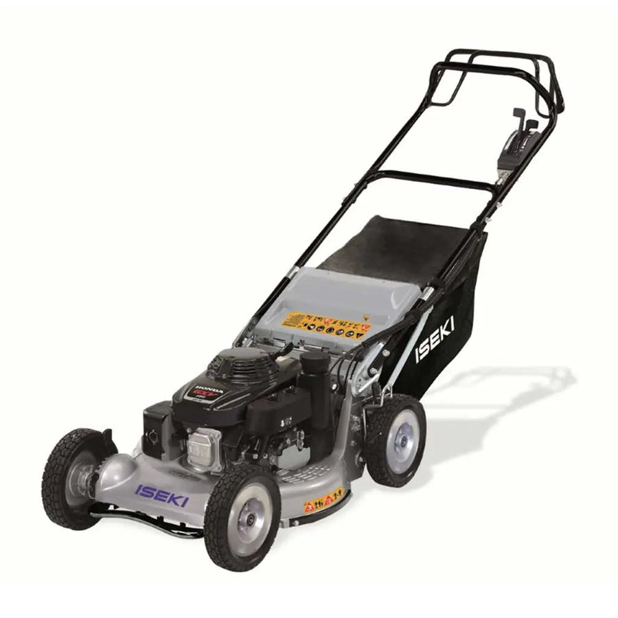 Tondeuse ISEKI SW 8210 BHAE4HD pro avec moteur Honda, transmission hydrostatique, coupe 53 cm, bac 75 L, éjection arrière/latérale, carter alu renforcé. Pour terrains jusqu’à 2500 m².