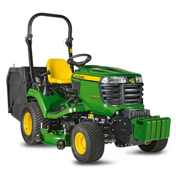Tracteur tondeuse John Deere X950R 25,2 ch diesel, bac 570 L, plateau 122 ou 137 cm. Puissant, hydrostatique, direction assistée. Parfait pour grandes surfaces et usage professionnel.