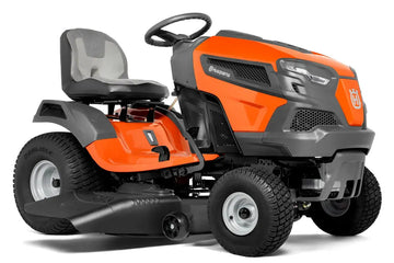Tondeuse autoportée HUSQVARNA TS 146 TXD, moteur Briggs & Stratton bicylindre 656 cm³, 117 cm de coupe, transmission hydrostatique, blocage différentiel, embrayage électromagnétique, robuste et maniable.